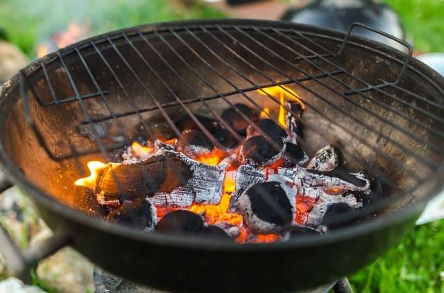 How to clean your rusty BBQ - Jenolite